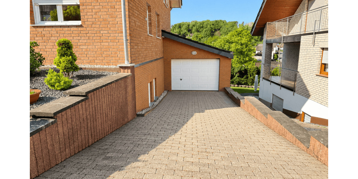 Mehrfamilienhaus, Wohnhaus Eitorf - 7 Zimmer, 270 m&sup2;, 549.000&euro; | Angebot:26874960