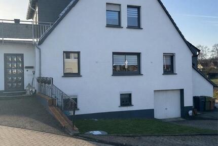 Haus Marienheide - 4.5 Zimmer, 135 m&sup2;, 265.000&euro; | Angebot:27083331