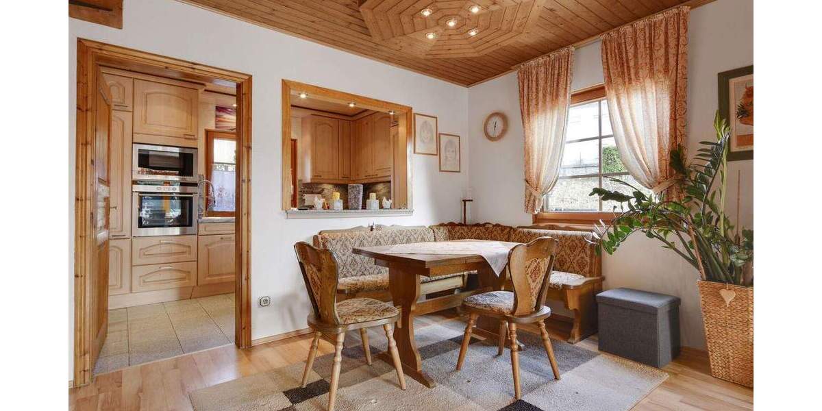 Einfamilienhaus Gummersbach Bredenbruch - 4 Zimmer, 150 m&sup2;, 419.000&euro; | Angebot:25694656