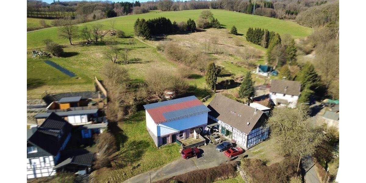 Bauernhaus, Landhaus Waldbröl Krahwinkel - 6 Zimmer, 160 m&sup2;, 299.500&euro; | Angebot:25678593