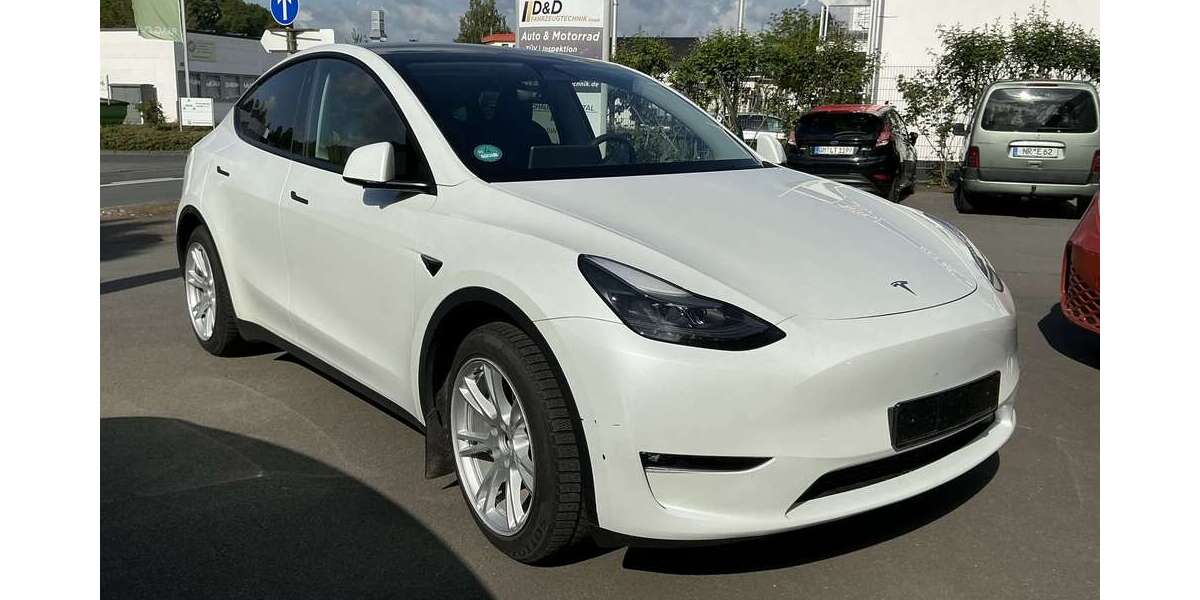 Tesla Model Y 46.890 km 36.500 &euro; Eitorf 53783