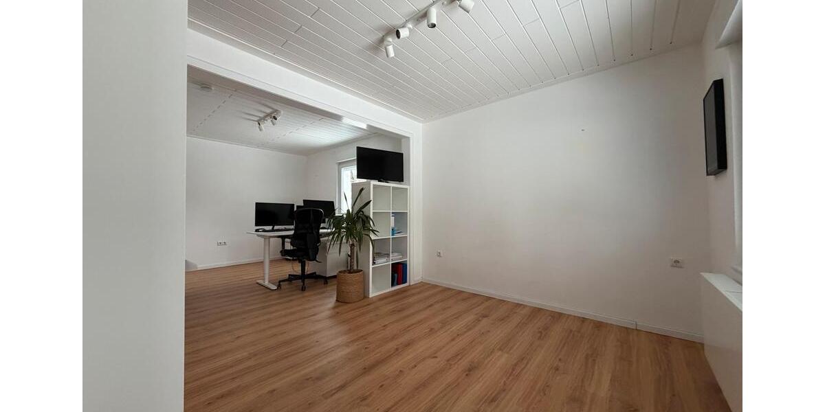 Gewerbeobjekt Attendorn - 550&euro; | Angebot:25048902