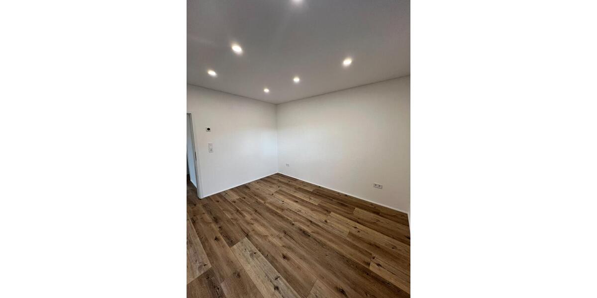 Terrassenwohnung Freudenberg - 3 Zimmer, 105 m&sup2;, 1.000&euro; | Angebot:25974971