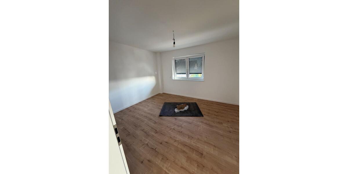 Einfamilienhaus Nümbrecht - 3 Zimmer, 115 m&sup2;, 1.400&euro; | Angebot:26681786