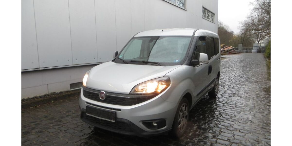 Fiat Doblo 51.780 km 15.990 &euro; Reichshof-Wildbergerhütte 51580