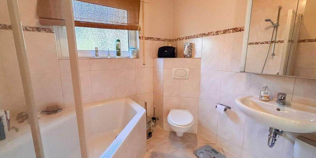 Bungalow Windeck / Herchen Herchen - 4 Zimmer, 168 m&sup2;, 299.000&euro; | Angebot:25691932