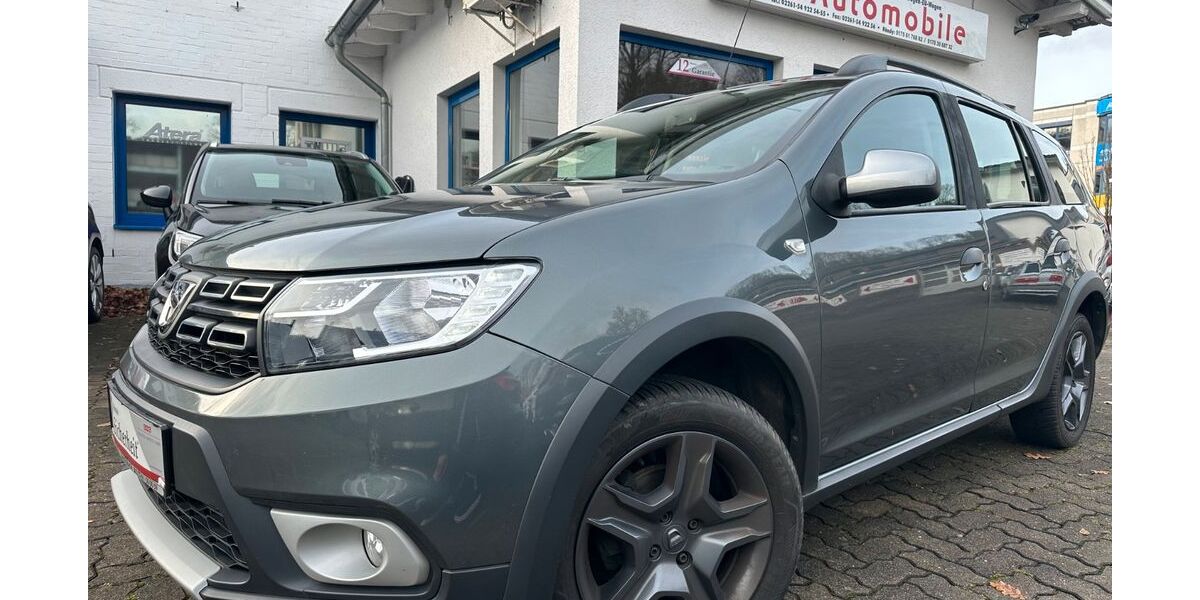 Dacia Logan 118.000 km 7.749 &euro; Gummersbach (Zwischen Toom Markt und ATU) 51645