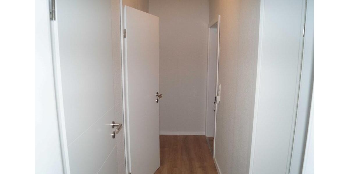 Einfamilienhaus Gummersbach Hepel - 10 Zimmer, 247 m&sup2;, 499.000&euro; | Angebot:26223471