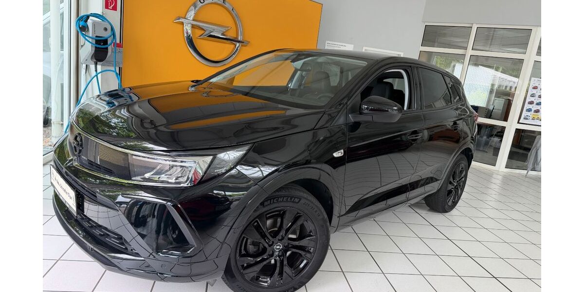 Opel Grandland (X) 27.413 km 21.690 &euro; Olpe 57462