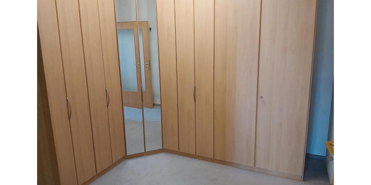 Terrassenwohnung Wermelskirchen - 5 Zimmer, 144 m&sup2;, 350.000&euro; | Angebot:27168179