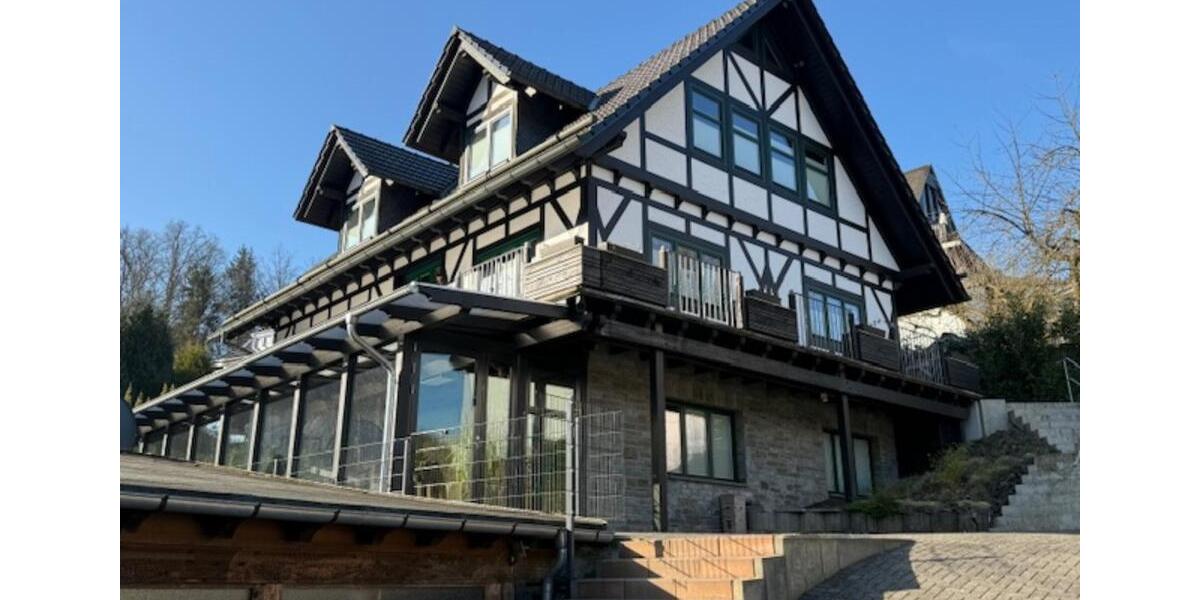 Einfamilienhaus Wissen - 10 Zimmer, 289 m&sup2;, 599.000&euro; | Angebot:25712086