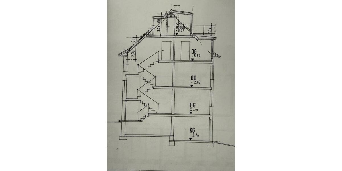 Etagenwohnung Lüdenscheid - 5 Zimmer, 115 m&sup2;, 190.000&euro; | Angebot:25544575