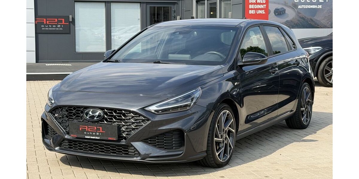 Hyundai i30 53.854 km 19.890 &euro; Eitorf 53783