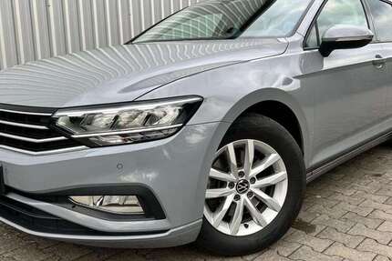 VW Passat Variant 65.000 km 23.899 &euro; Engelskirchen 51766