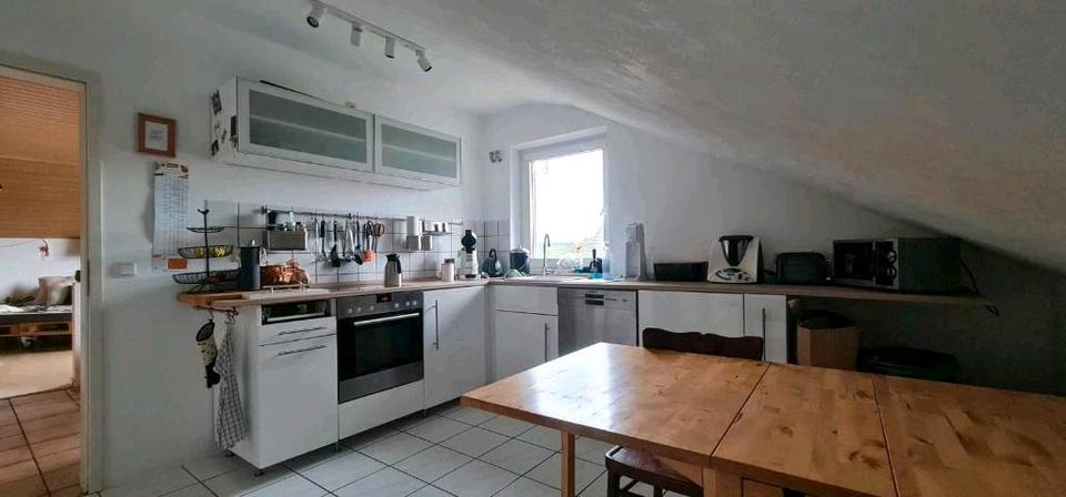 Dachgeschoßwohnung Ruppichteroth - 3.5 Zimmer, 106 m&sup2;, 240.000&euro; | Angebot:26545172