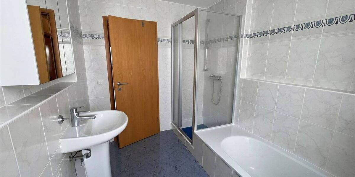 Etagenwohnung Lüdenscheid Brügge - 3 Zimmer, 88 m&sup2;, 279.000&euro; | Angebot:26686370