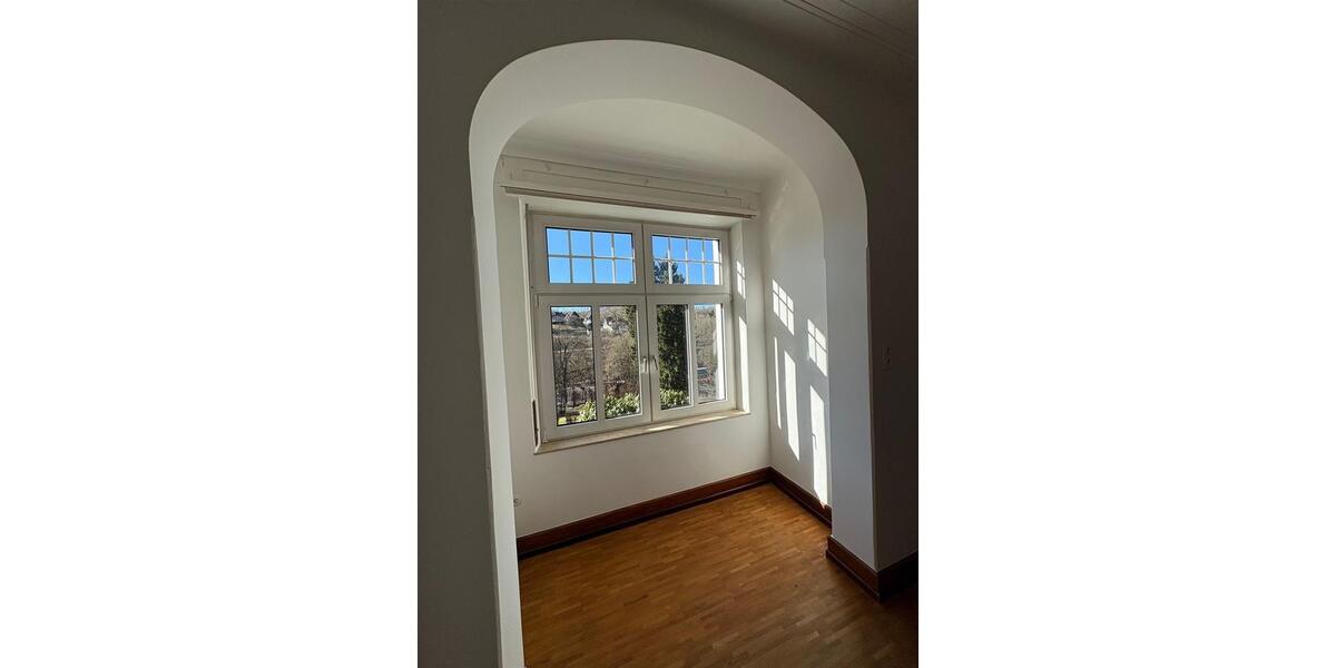 Etagenwohnung Kierspe - 4 Zimmer, 127 m&sup2;, 995&euro; | Angebot:25330835