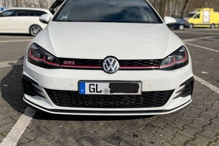 VW Golf 128.000 km 18.100 &euro; Engelskirchen 51766