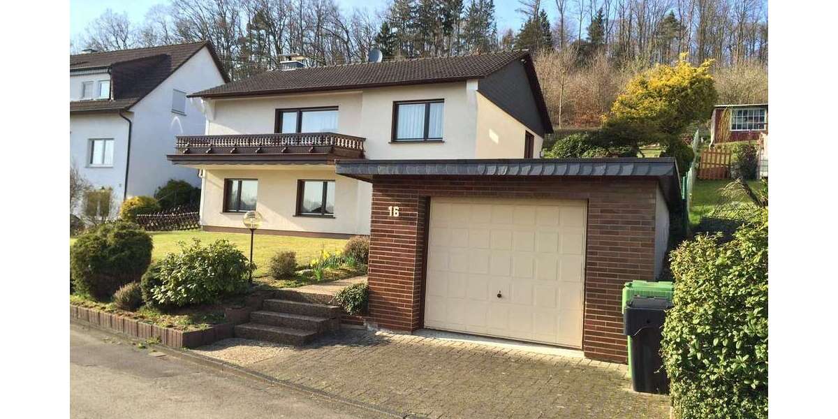 Einfamilienhaus Gummersbach Berstig Süd - 8 Zimmer, 140 m&sup2;, 545.000&euro; | Angebot:26100133