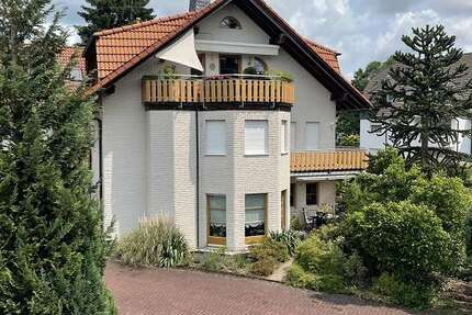 Haus Bergneustadt - 11 Zimmer, 352 m&sup2;, 980.000&euro; | Angebot:24686222