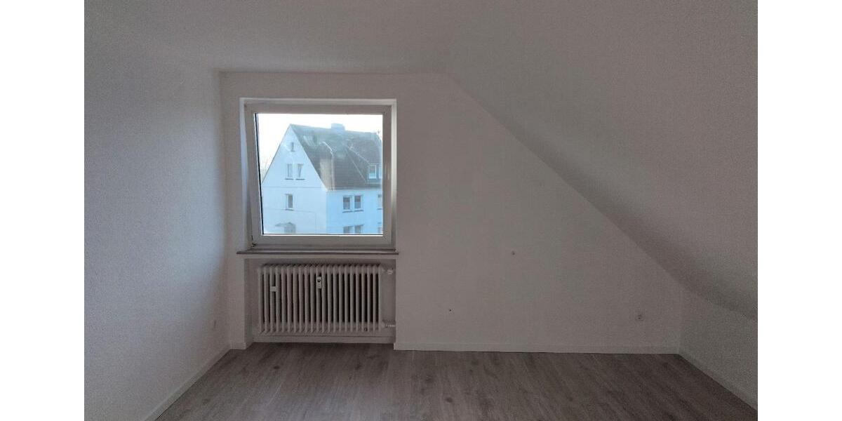 Dachgeschoßwohnung Freudenberg - 3 Zimmer, 64 m&sup2;, 608&euro; | Angebot:26147175