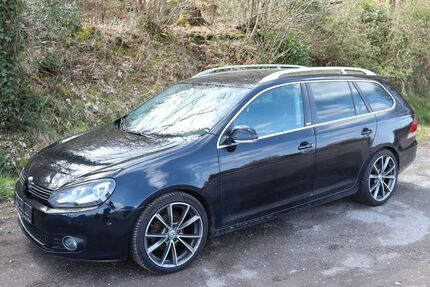 VW Golf 297.291 km 2.899 &euro; Wiehl 51674