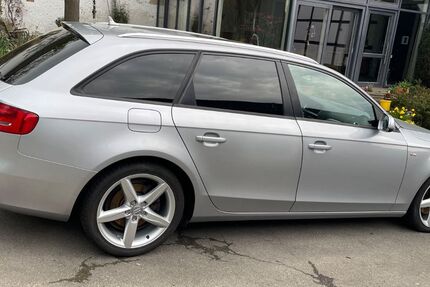 Audi A4 171.000 km 12.609 &euro; Overath 51491