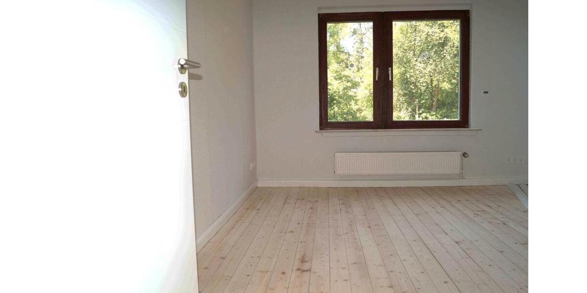 Einfamilienhaus Gummersbach Berstig Süd - 10 Zimmer, 247 m&sup2;, 499.000&euro; | Angebot:26222130