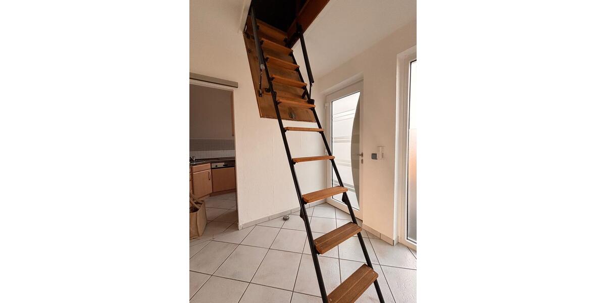 Dachgeschoßwohnung Lüdenscheid Augustenthal - 3 Zimmer, 70 m&sup2;, 560&euro; | Angebot:25865874