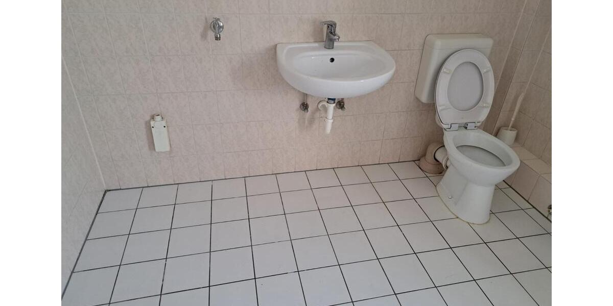 Etagenwohnung Lüdenscheid Brügge - 4 Zimmer, 92 m&sup2;, 480&euro; | Angebot:25406277