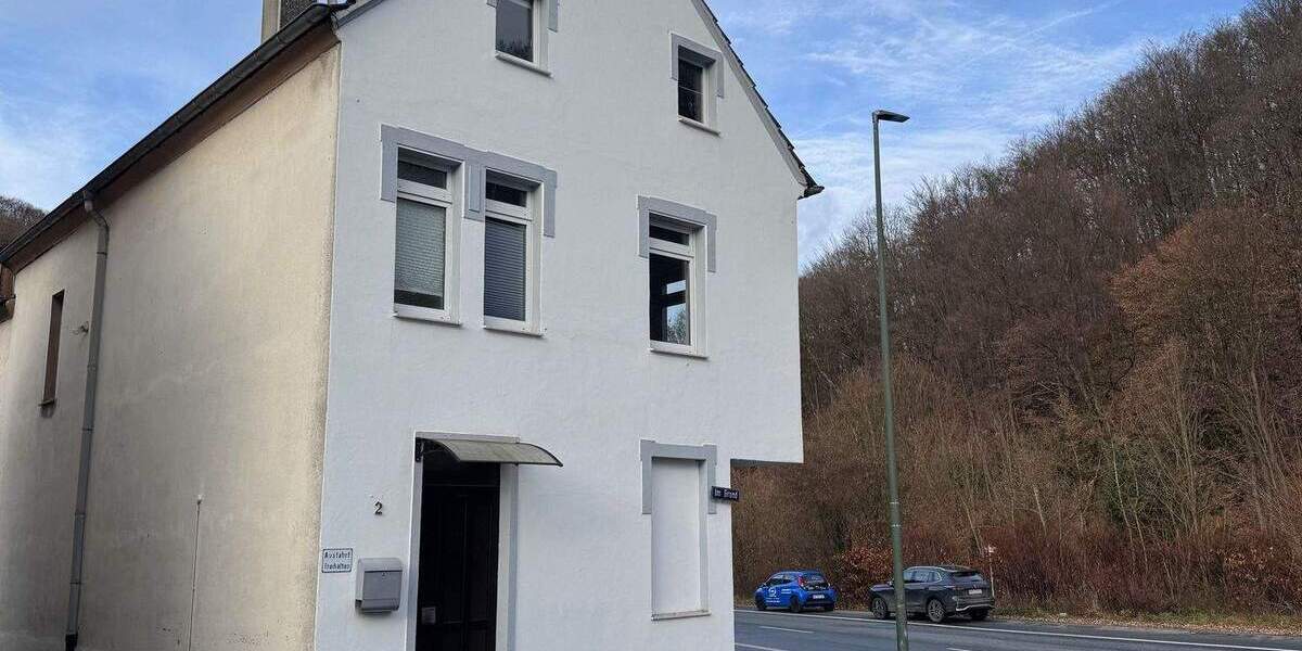 Mehrfamilienhaus, Wohnhaus Lüdenscheid Oberrahmede - 1 Zimmer, 235.000&euro; | Angebot:25879982