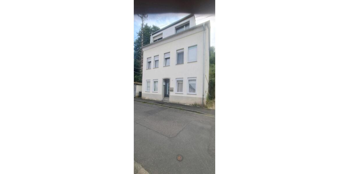 Etagenwohnung Eitorf - 8 Zimmer, 181 m&sup2;, 315.000&euro; | Angebot:25355070