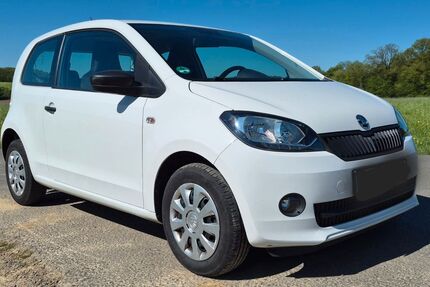 Skoda Citigo 119.000 km 5.100 &euro; Much 53804