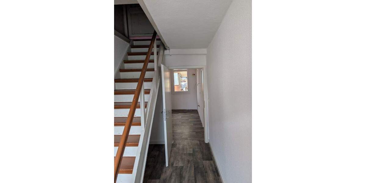 Etagenwohnung Wiehl Bielstein - 2 Zimmer, 85 m&sup2;, 690&euro; | Angebot:25747790