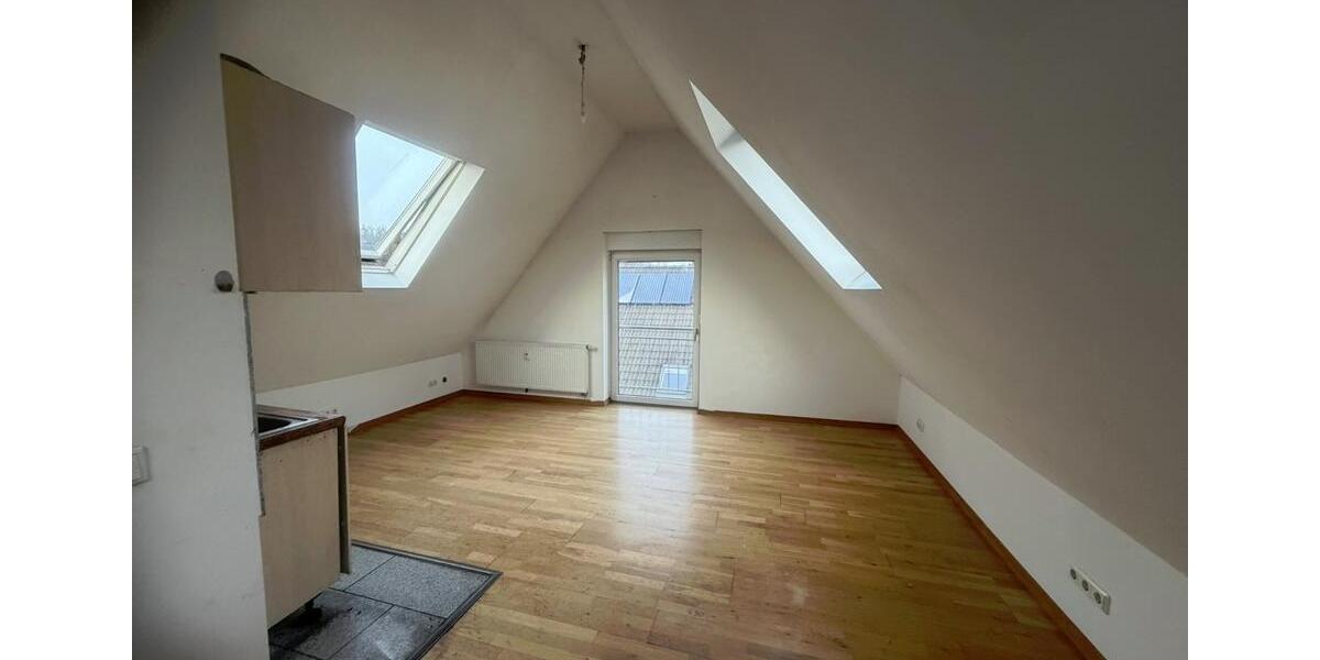 Dachgeschoßwohnung Gummersbach Berstig Süd - 2 Zimmer, 55 m&sup2;, 500&euro; | Angebot:25803944