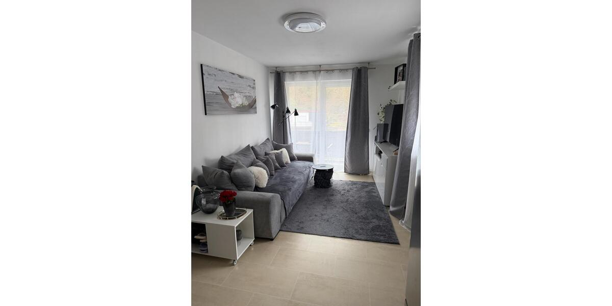 Etagenwohnung Gummersbach - 2 Zimmer, 50 m&sup2;, 500&euro; | Angebot:25916584