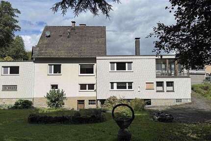 Haus Reichshof - 6 Zimmer, 212 m&sup2;, 290.000&euro; | Angebot:27440718