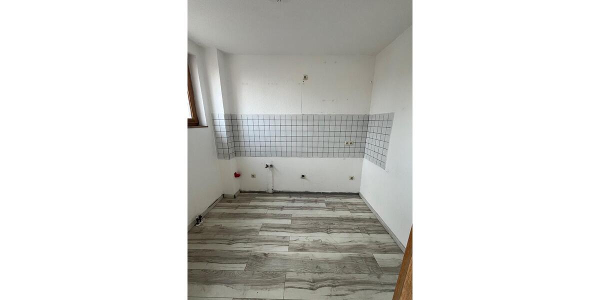 Etagenwohnung Lüdenscheid Staberg - 4 Zimmer, 82 m&sup2;, 610&euro; | Angebot:27595046