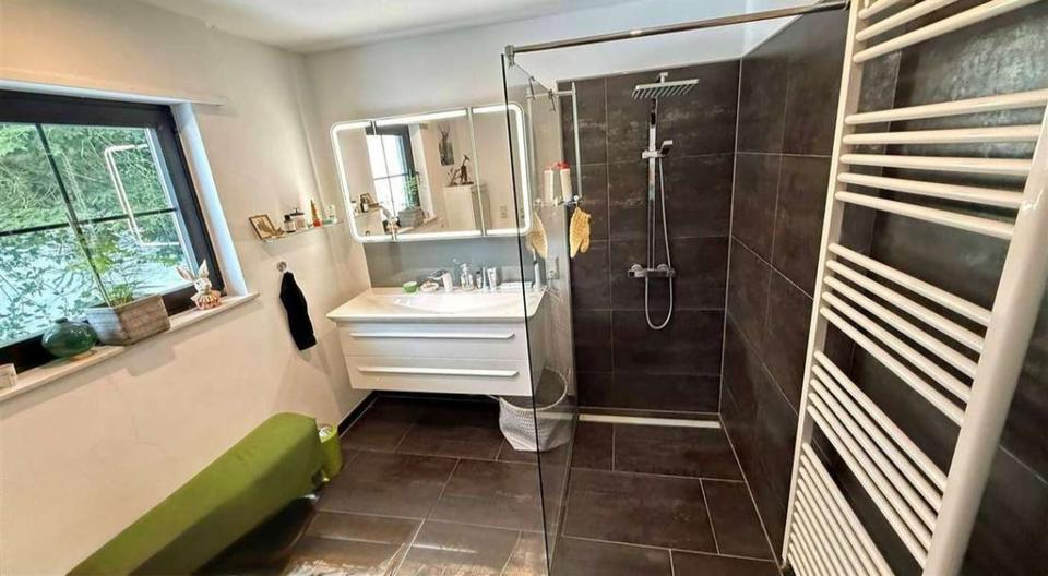 Einfamilienhaus Reichshof - 4 Zimmer, 118 m&sup2;, 328.000&euro; | Angebot:27426501