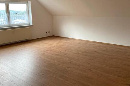 Wohnung Freudenberg - 3 Zimmer, 84 m&sup2;, 625&euro; | Angebot:25981097