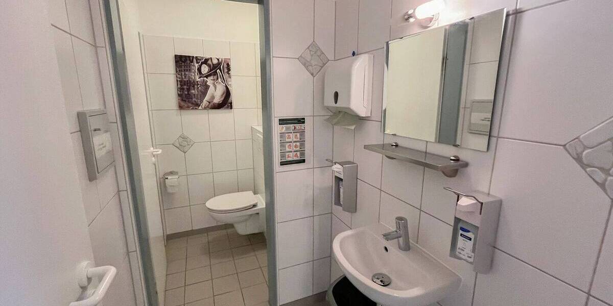 Gewerbeobjekt Wissen - 9 Zimmer, 900&euro; | Angebot:26106223