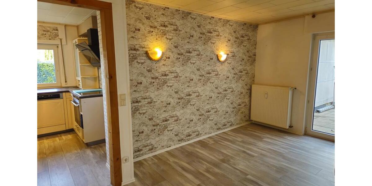 Einfamilienhaus Wermelskirchen - 3.5 Zimmer, 84 m&sup2;, 250.000&euro; | Angebot:25046706