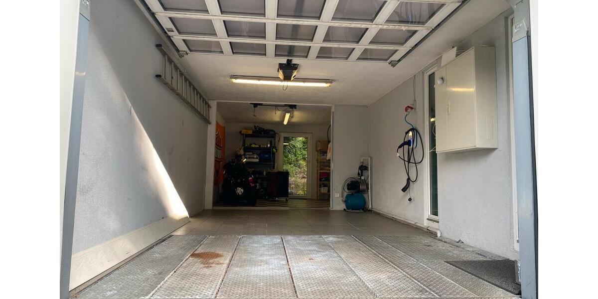 Einfamilienhaus Marienheide - 8 Zimmer, 206 m&sup2;, 660.000&euro; | Angebot:25841984