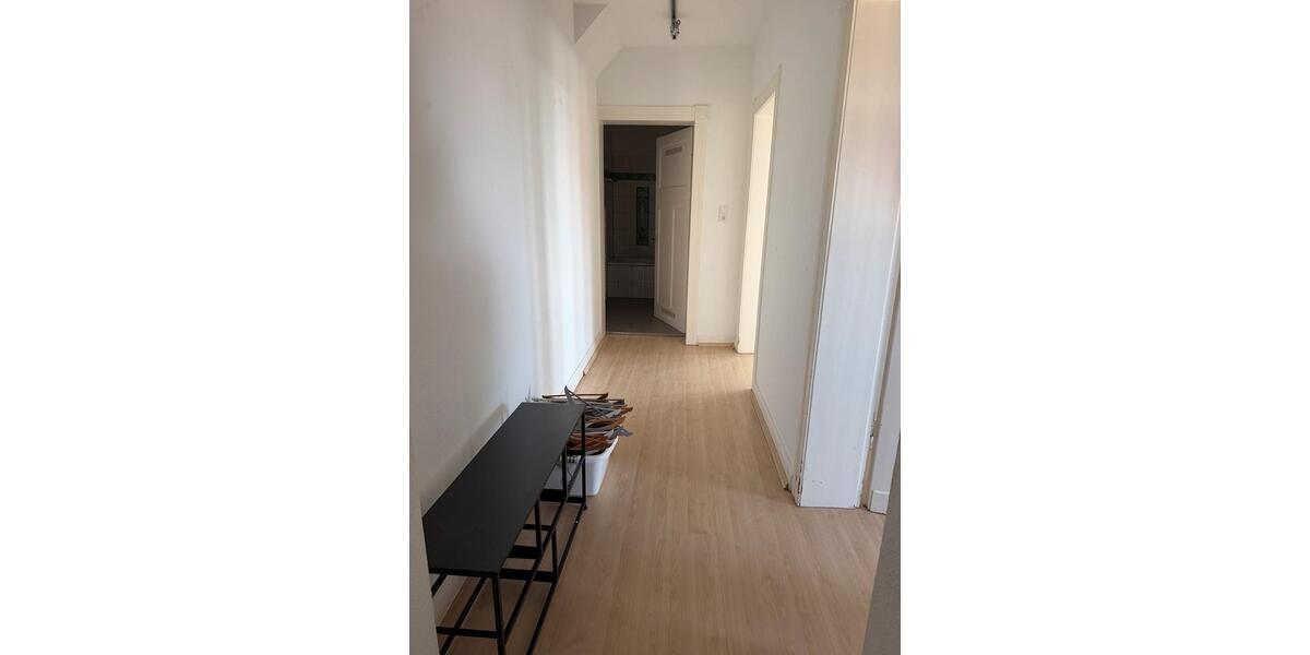 Dachgeschoßwohnung Lüdenscheid Staberg - 2 Zimmer, 80 m&sup2;, 715&euro; | Angebot:27552037
