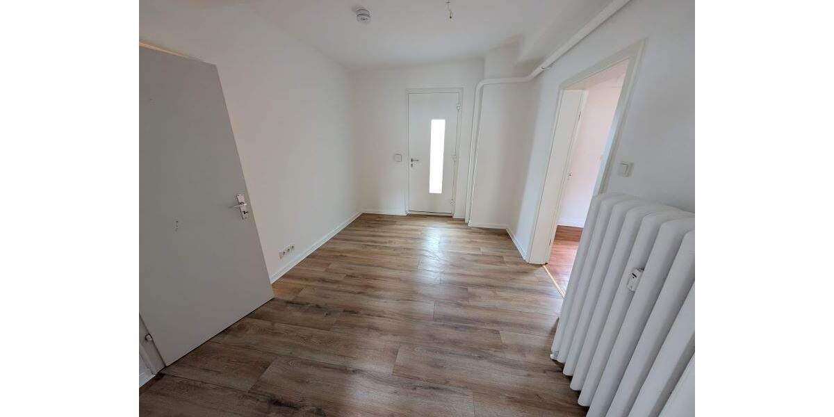 Etagenwohnung Wiehl Bielstein - 2 Zimmer, 85 m&sup2;, 690&euro; | Angebot:25747790