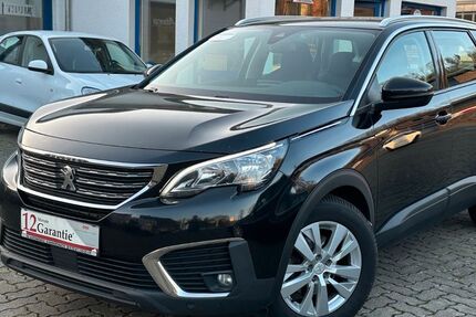 Peugeot 5008 150.000 km 12.449 &euro; Gummersbach (Zwischen Toom Markt und ATU) 51645