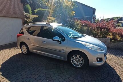 Peugeot 207 99.000 km 4.500 &euro; Wenden 57482