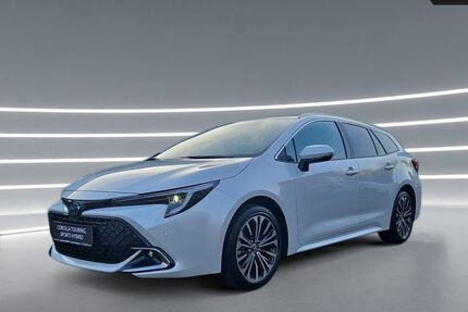 Toyota Corolla 1.200 km 32.890 &euro; Overath 51491