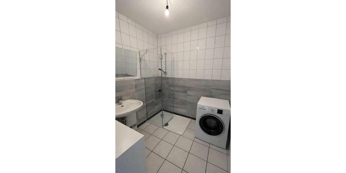 Etagenwohnung Gummersbach Berstig Süd - 2 Zimmer, 62 m&sup2;, 690&euro; | Angebot:25750084