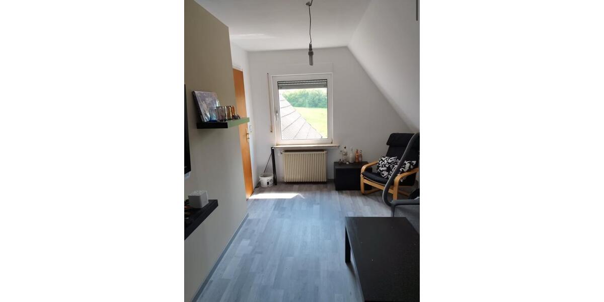 Einfamilienhaus Meinerzhagen - 7 Zimmer, 176 m&sup2;, 1.320&euro; | Angebot:26623940